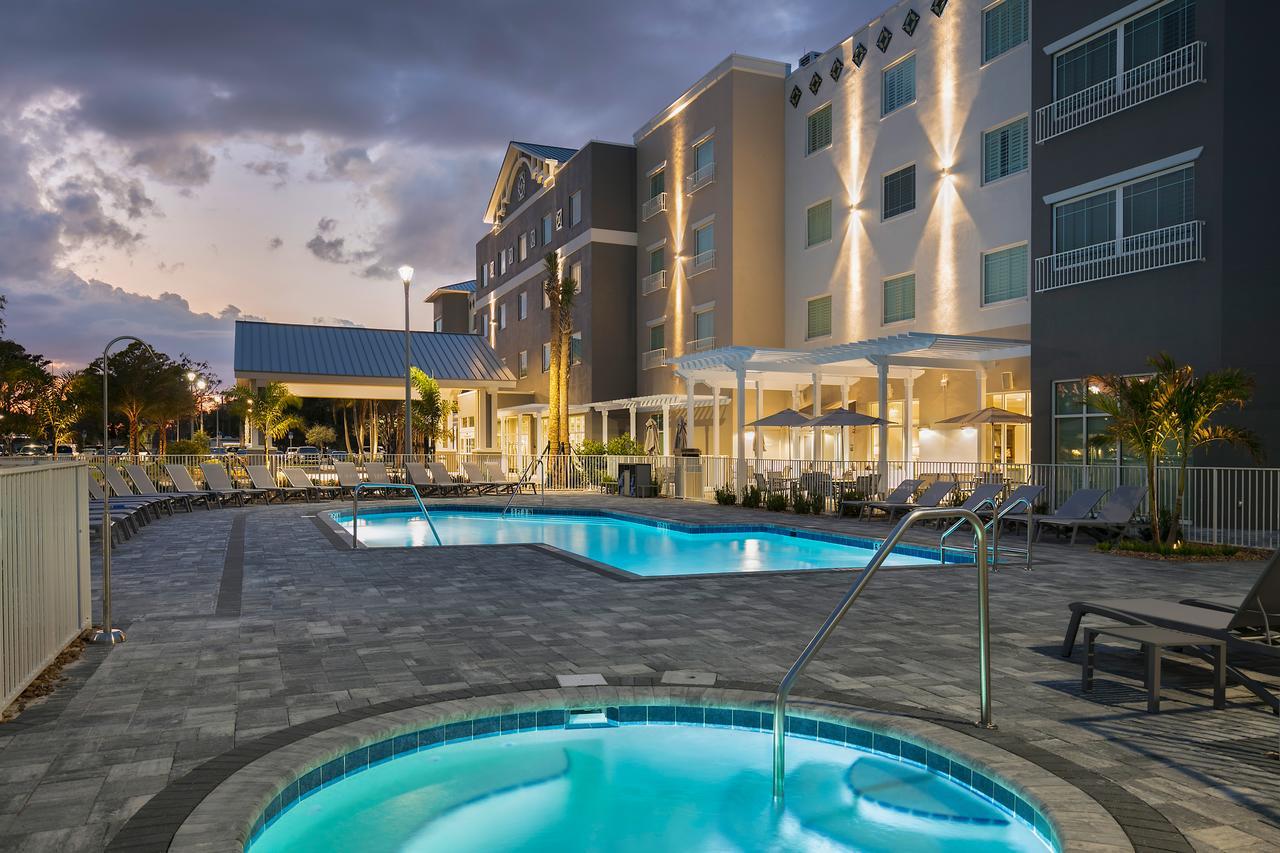 Carlisle Inn Sarasota Buitenkant foto