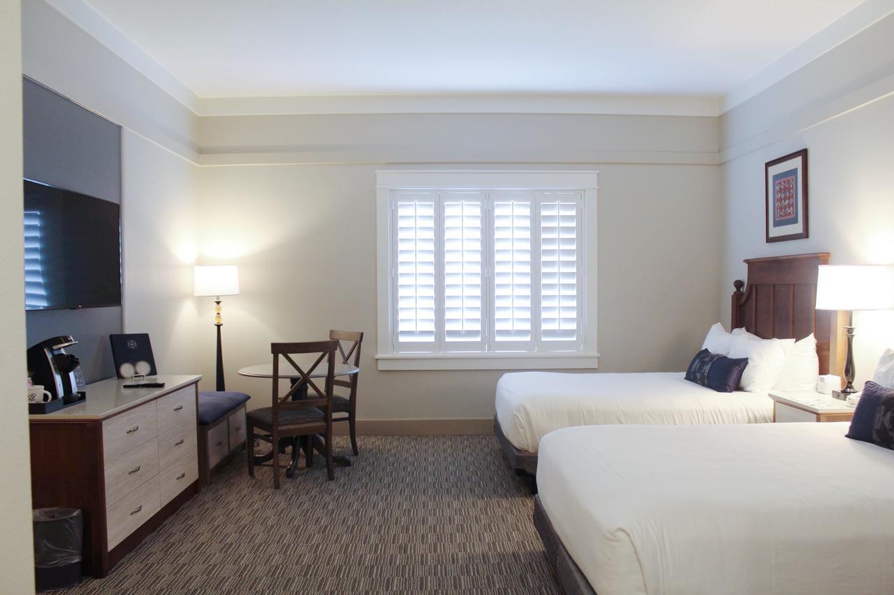 Carlisle Inn Sarasota Buitenkant foto
